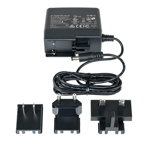 Powersupply with 3 Adapters